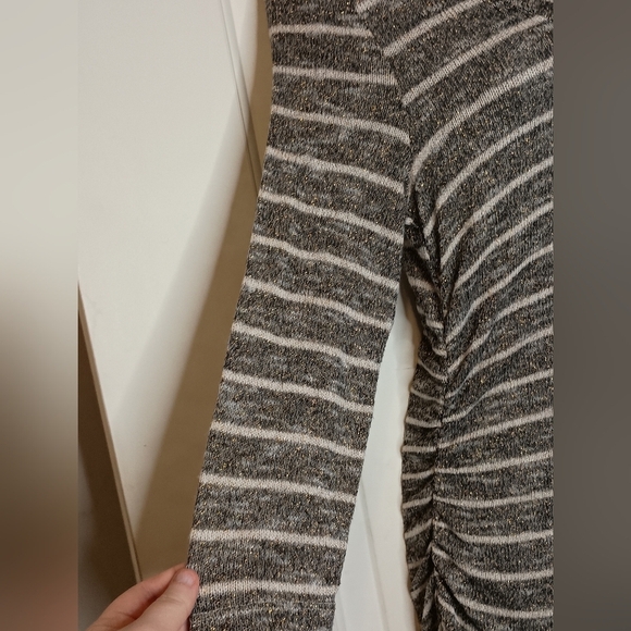 2‎ FOR $30 Casual Elegance: The Classic Gray Striped A BYER sweater(#1,043) - Picture 4 of 10